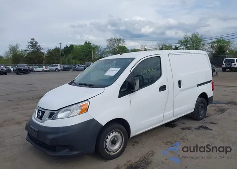 2017 Nissan Nv200 2.5S/2.5Sv z USA, uszkodzony, nr VIN 3N6CM0KN0HK719826